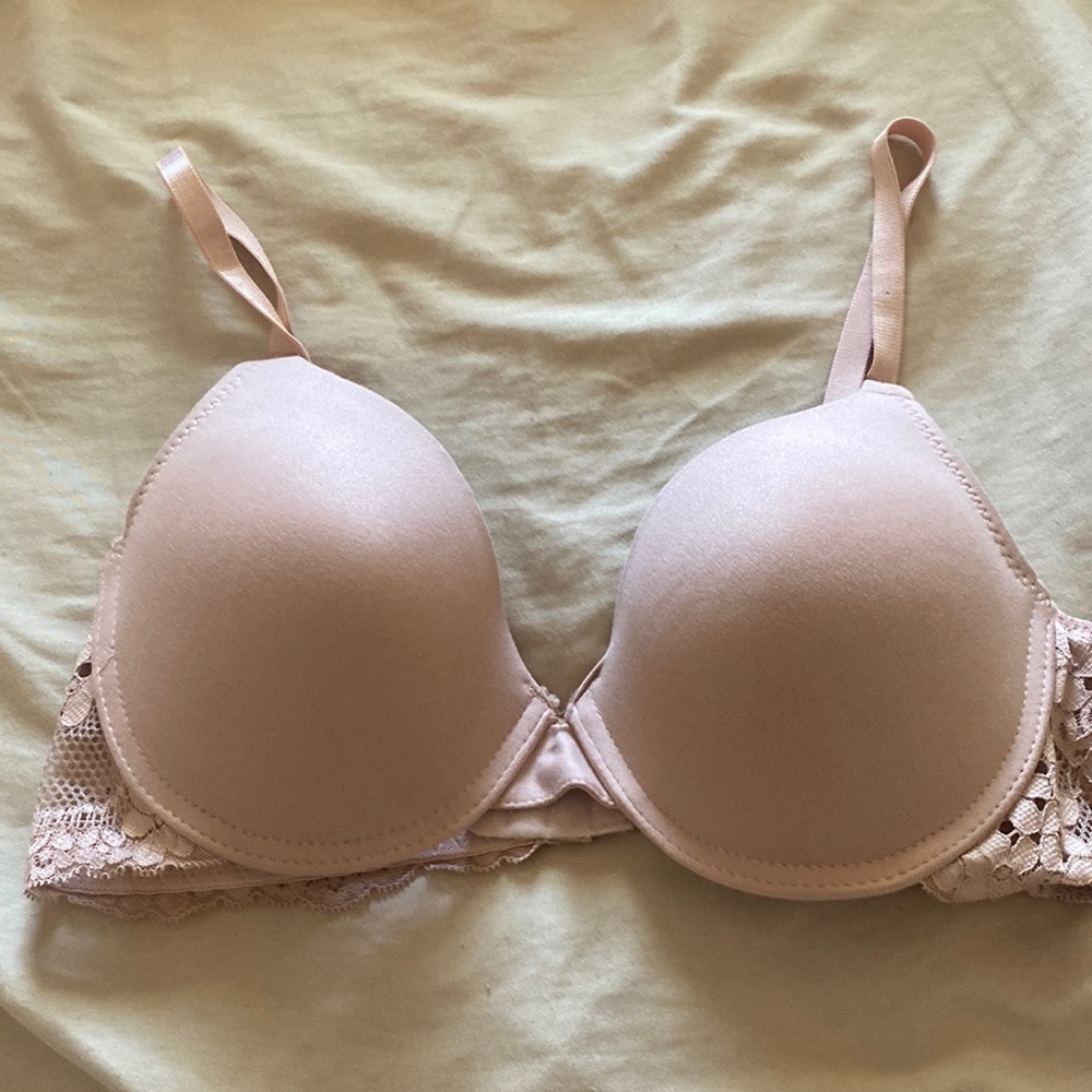 Jessica Simpson Bra 34C